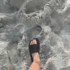 Malvinas Full Black con medias negras